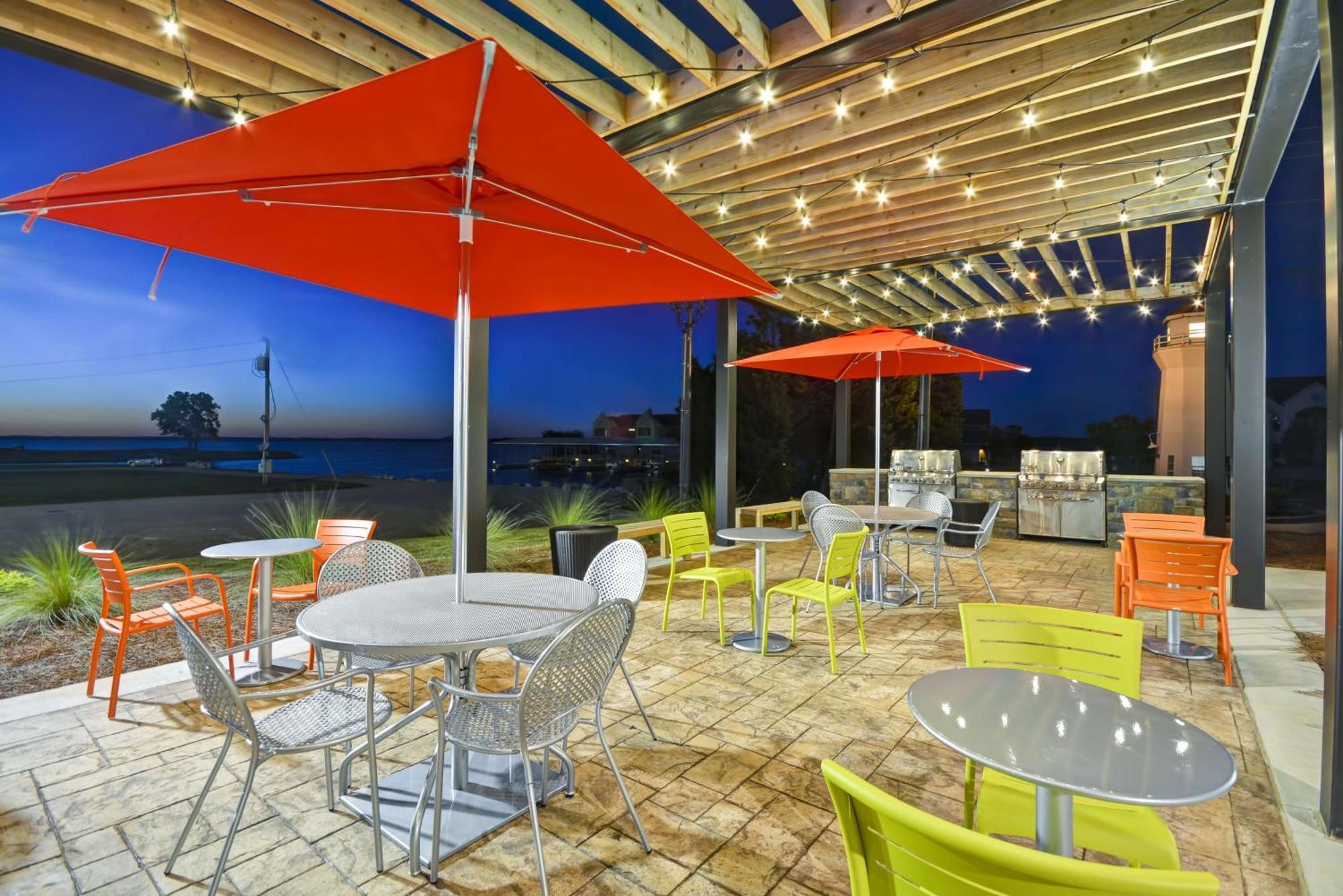 Home2 Suites By Hilton Decatur Ingalls Harbor Eksteriør billede